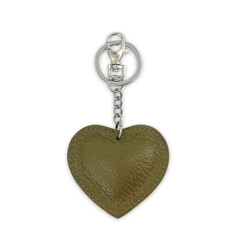 Porte-clés en cuir grainé COEUR SILVER Vert olive