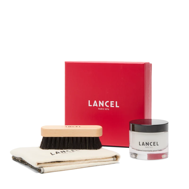 LEATHER CARE KIT