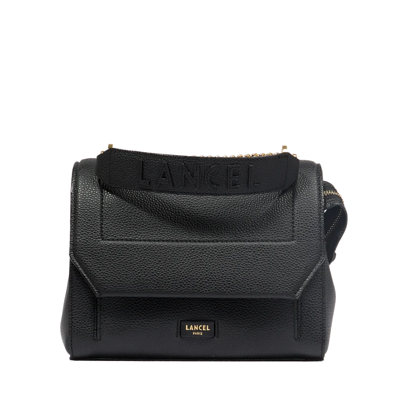 M Flap bag