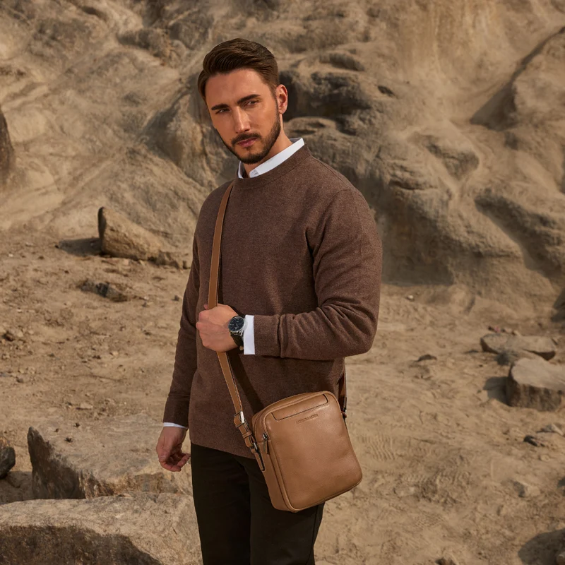 Sac travers L Léon Cuir
