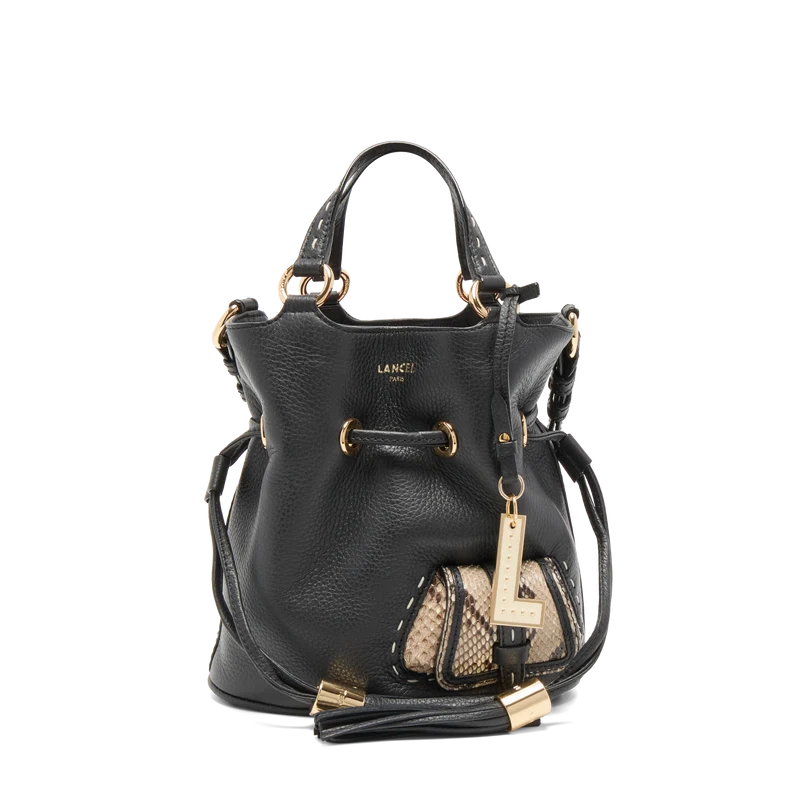 Bucket bag