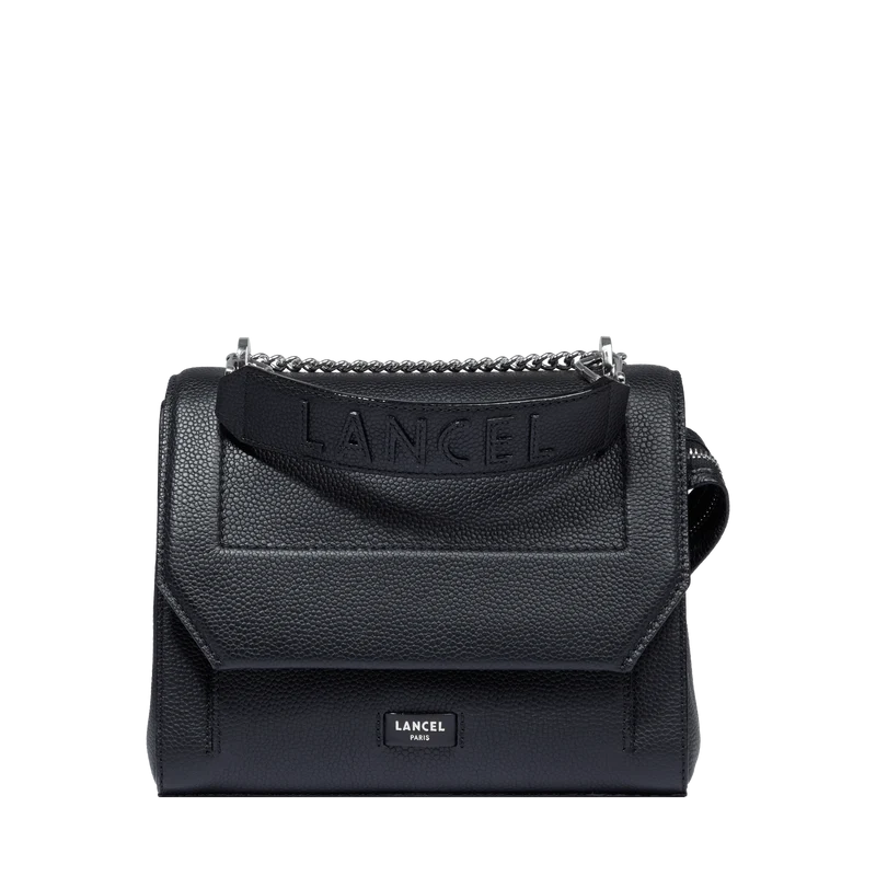Bag with flap