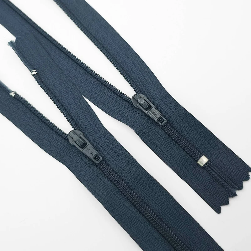 KKF | Fermeture éclair fermée | Spirale en nylon | N° 3 | Bleu marine | SS401 - SS402
