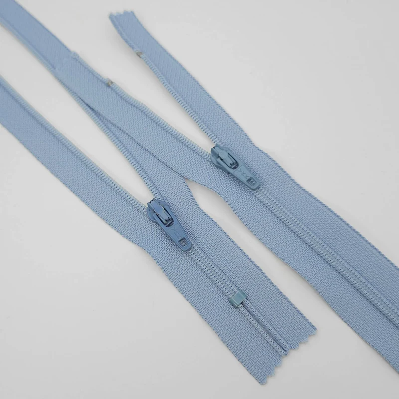 YKK | Fermeture éclair À Bout Fermé | Spirale | #2 | 7 1/4'' - 18.5 cm | SS389 - SS391