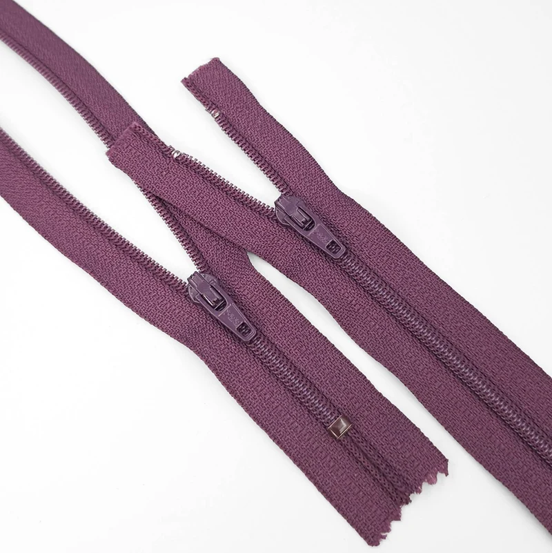 Fermeture éclair YKK | Fermeture à glissière fermée | Spirale en nylon | N° 3 | 16 cm | ZIP1061 - ZIP1062