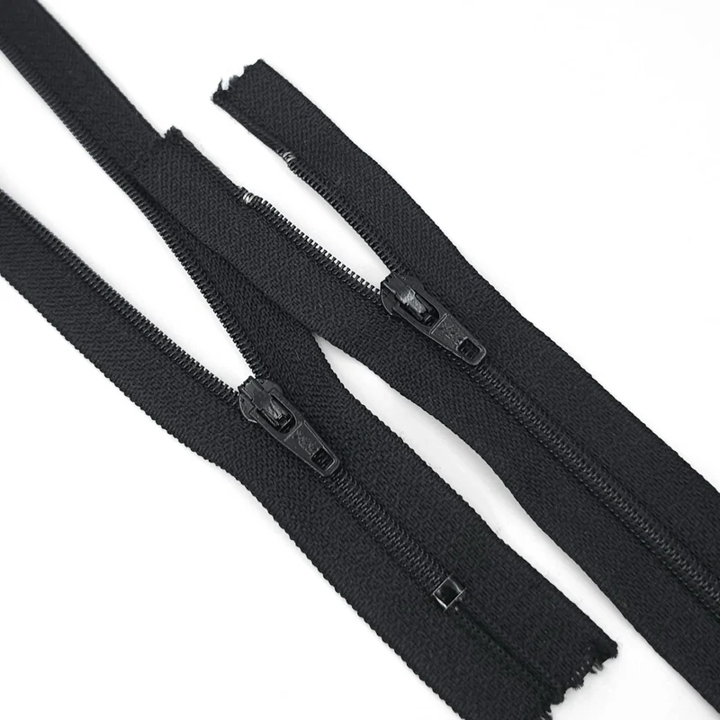 Fermeture éclair YKK | Fermeture à spirale en nylon | N° 2 | Noir | 14.5 cm | ZIP1060