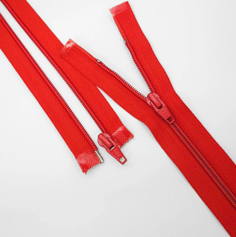 Fermeture éclair YKK | Ouverture facile | Spirale en nylon | N° 5 | Rouge orangé | 52.5 cm | ZIP1077
