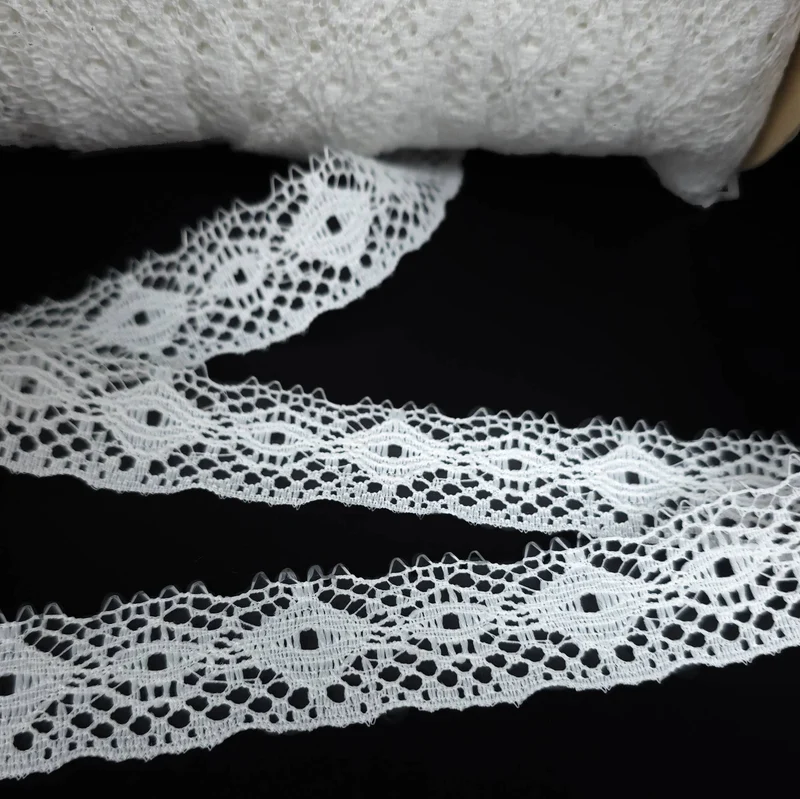 Galon de dentelle style vintage | Blanc | 3 cm