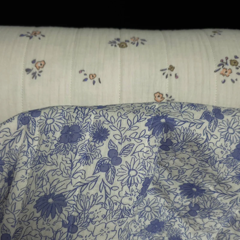 Double Gaze Matelassée Réversible | Floral bleu & mini fleurs | Ivoire doux