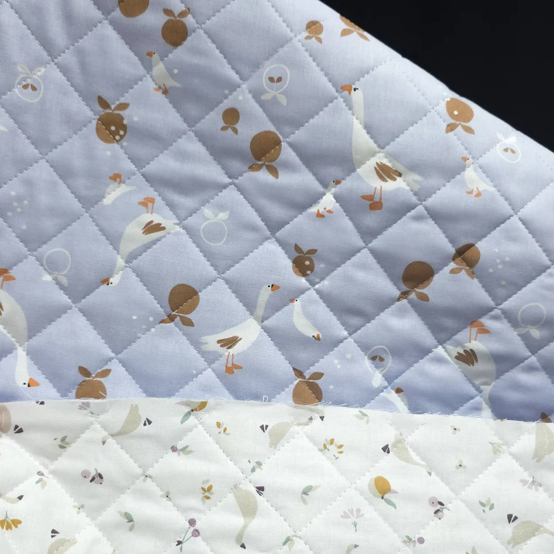 Coton matelassé réversible | Oies bleues & jardin ivoire