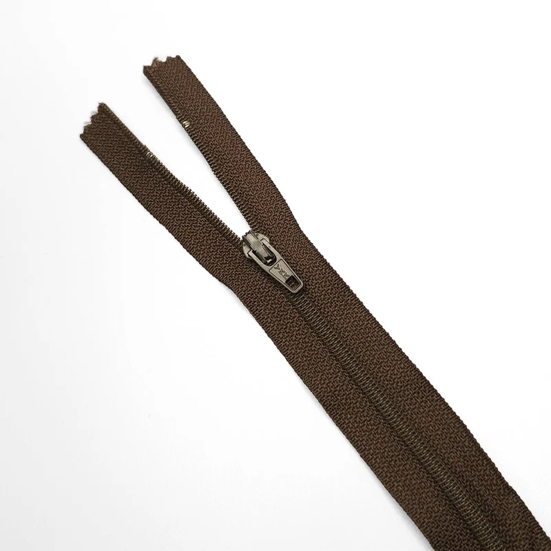 YKK | Fermeture éclair À Bout Fermé | Spirale | #2 | 7 3/4'' - 19.5 cm | SS352 - SS354