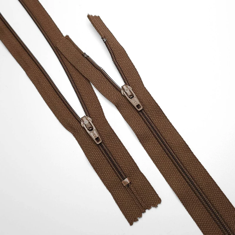 YKK | Fermeture éclair À Bout Fermé | Spirale | #2 | 6 3/4'' - 17 cm | SS316 - SS332