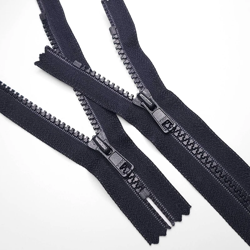 YKK | Fermeture éclair à bout fermé | Plastique | Marine foncé | #5 | SS249 - SS250