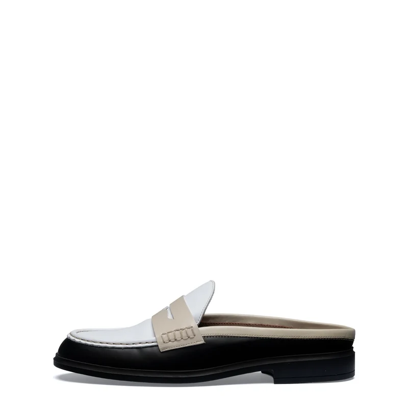 Isabel Bernard Vendôme Blandine mules en cuir de veau noir et blanc avec détails blancs IB51016-10170-35