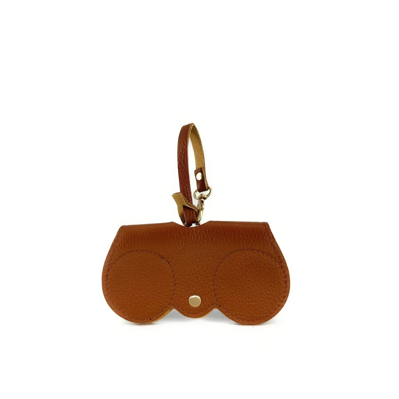 Etui à lunettes en cuir grainé PEANUT Cognac
