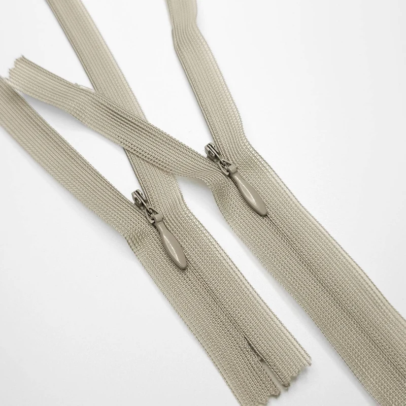 YKK | Fermeture éclair invisible à bout fermé | #3 | Brume d'octobre | 11 1/2'' - 29 cm | SS207