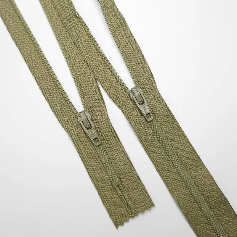 YKK | Fermeture éclair séparable | Spirale | Vert | #2 | 7 3/4'' - 19.5 cm | SS170