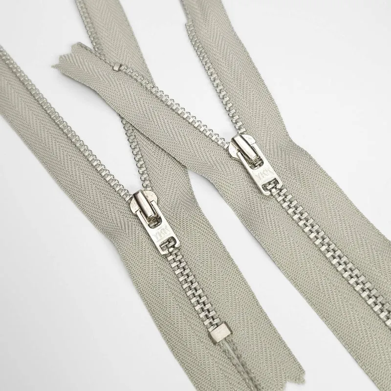 YKK | Fermeture éclair à bout fermé | Métal | Gris | #4 | 6 1/4'' - 16 cm | SS158