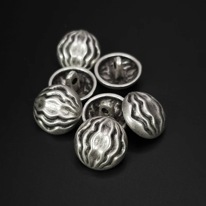 Boutons #B720 | 15 mm