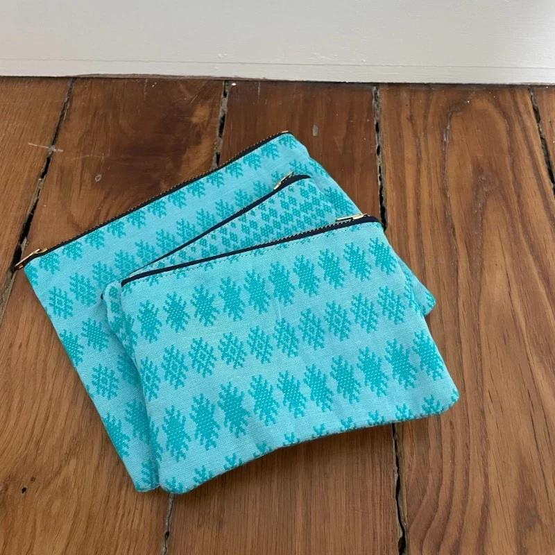 Pochette tissée à la main bleu turquoise - Kachin