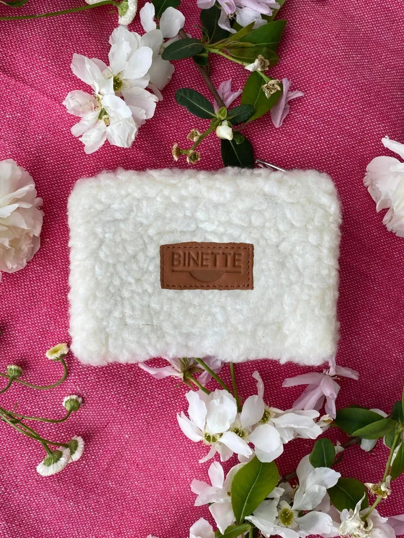 Pochette - Porte-Monnaie velours moumoute végane blanche