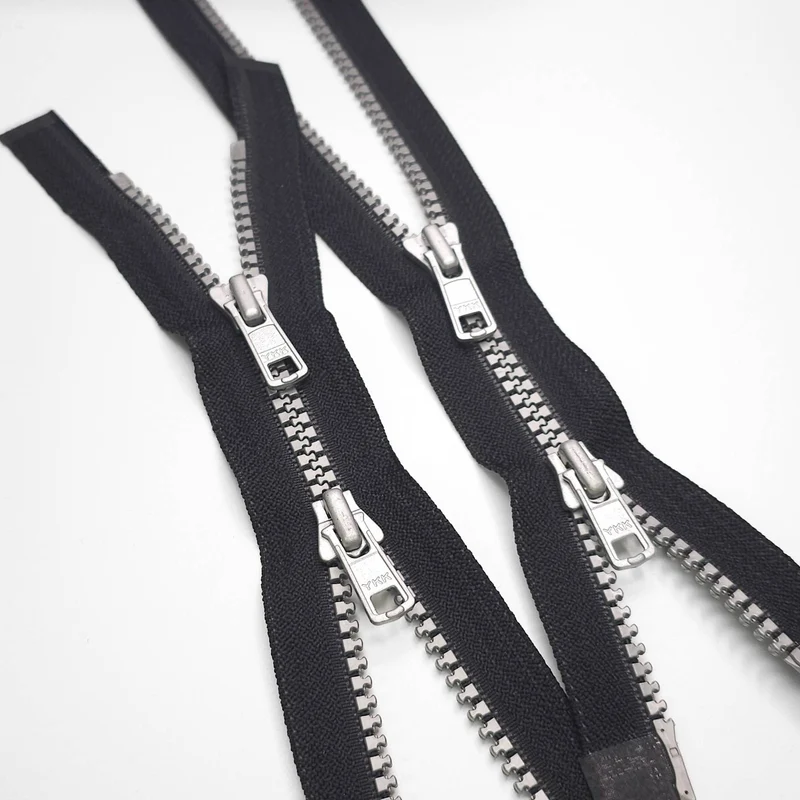 YKK | Fermeture éclair séparable | Plastique | Deux Curseurs | Noir | #2 | 5 16/3'' - 4 cm