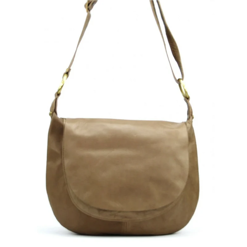 Sac besace en cuir lisse LITTLE PERLA Taupe clair