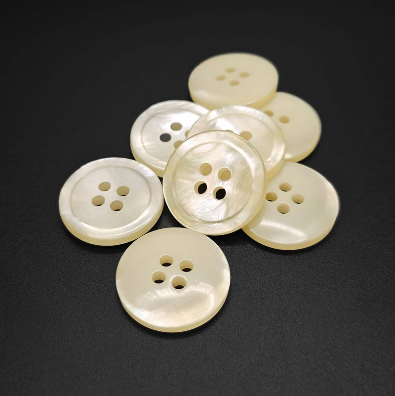 Boutons #B604 | 18 mm