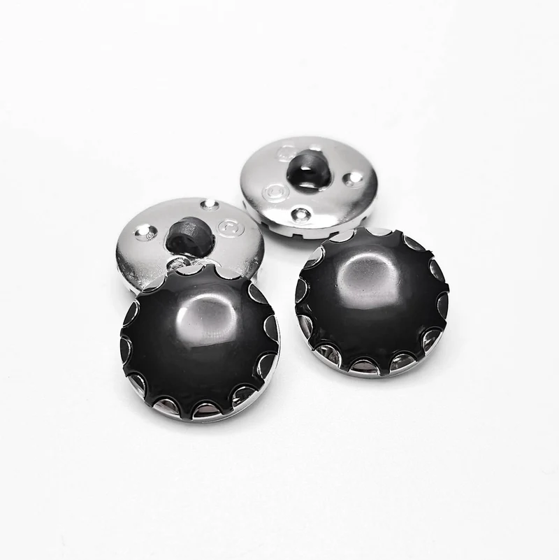 Boutons #B599 | 17 mm