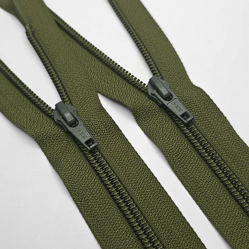 YKK | Fermeture éclair séparable | spirale | Vert armée | #5 | 12 '' - 30.5 cm