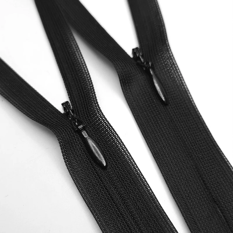 KKF | Fermeture éclair invisible à bout fermée | #3 | Noir | 5 1/4'' - 13.5 cm