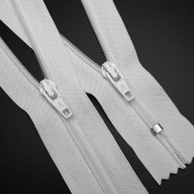 Fermeture éclair à Bout Fermé | #3 | Blanc | 7 3/4'' - 19.5 cm