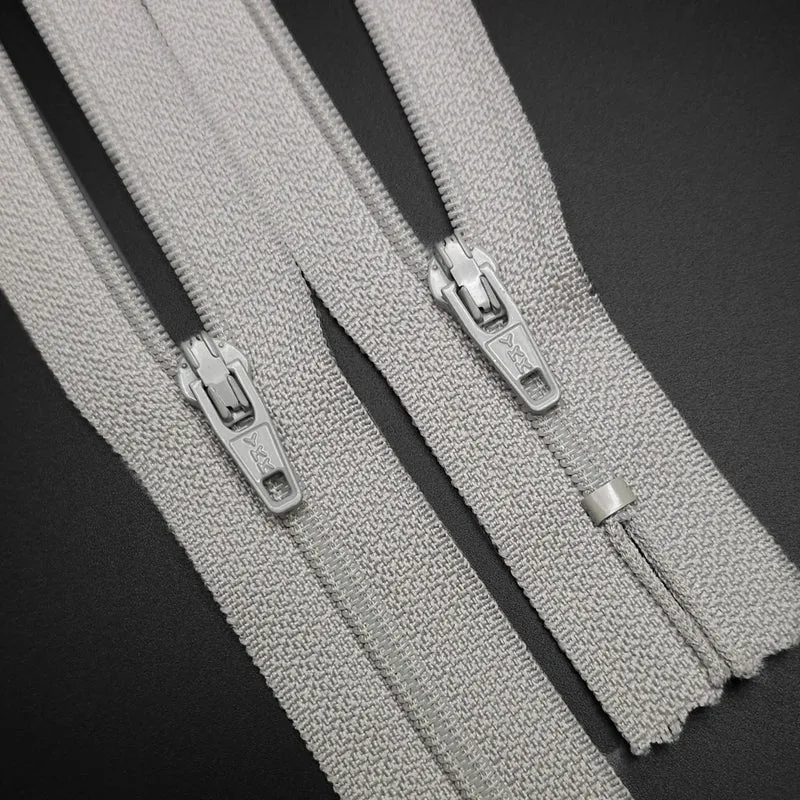 YKK | Fermeture éclair à Bout Fermé | Spirale | Gris | #4 | 5 3/4'' - 14.5 cm
