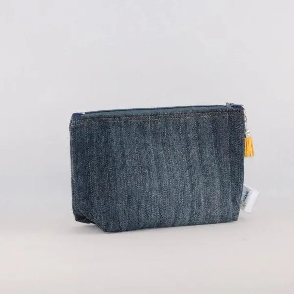 Trousse triangle en jean matelassé upcyclé - 2 tailles