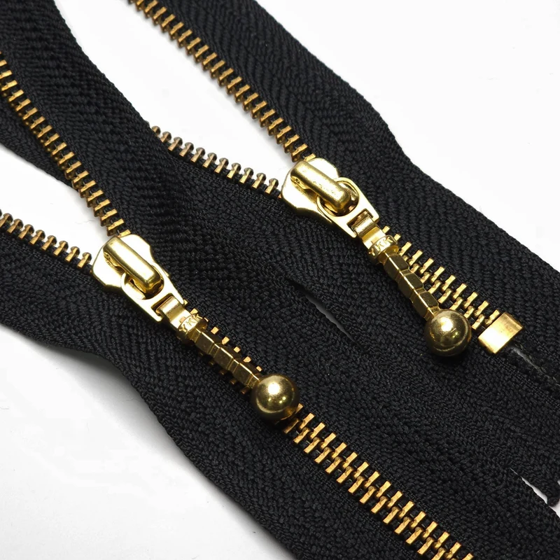 YKK | Fermeture Éclair à Bout Fermé | Métal | Noir | #5 | 5 3/4'' - 14,5 cm