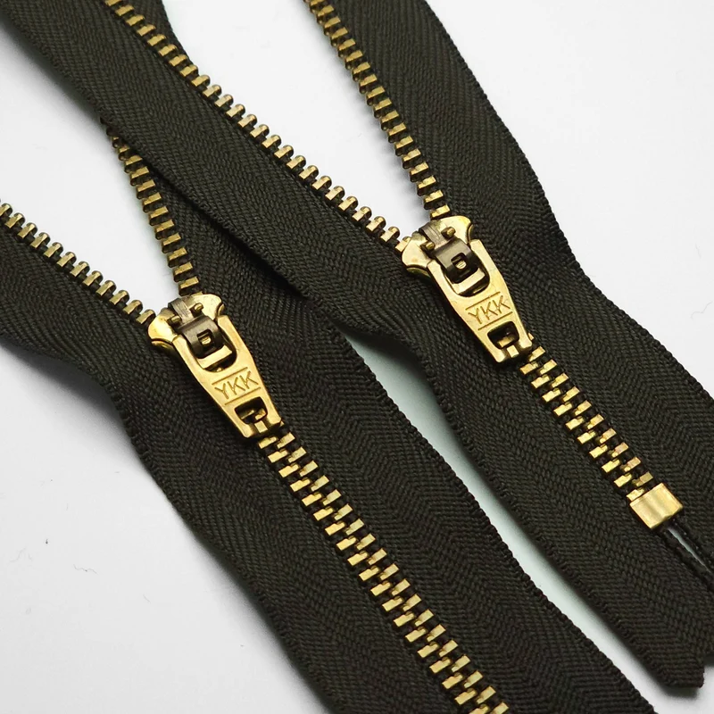 YKK | Fermeture semi-automatique | Fermeture Éclair à Bout Fermé | Métal | #5 | 5 3/4'' - 14,5 cm