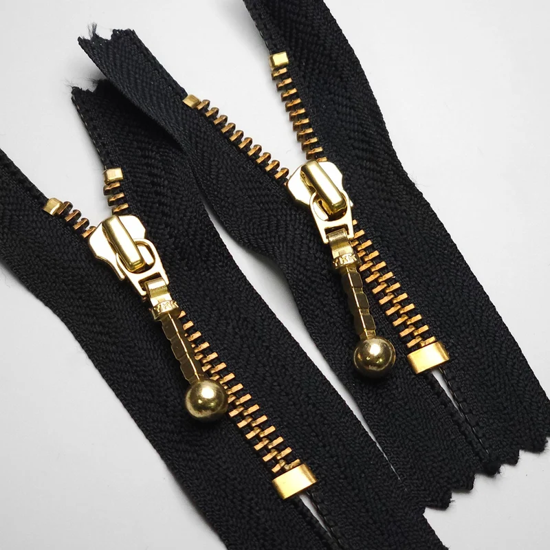 YKK | Fermeture éclair à Bout Fermé | Métal | #5 | 3" - 7.5 cm | Noir