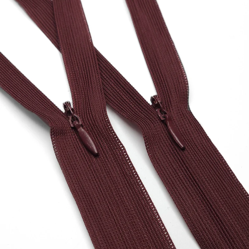 Fermeture éclair invisible à bout fermé | #2 | 17 1/2'' - 44,5 cm
