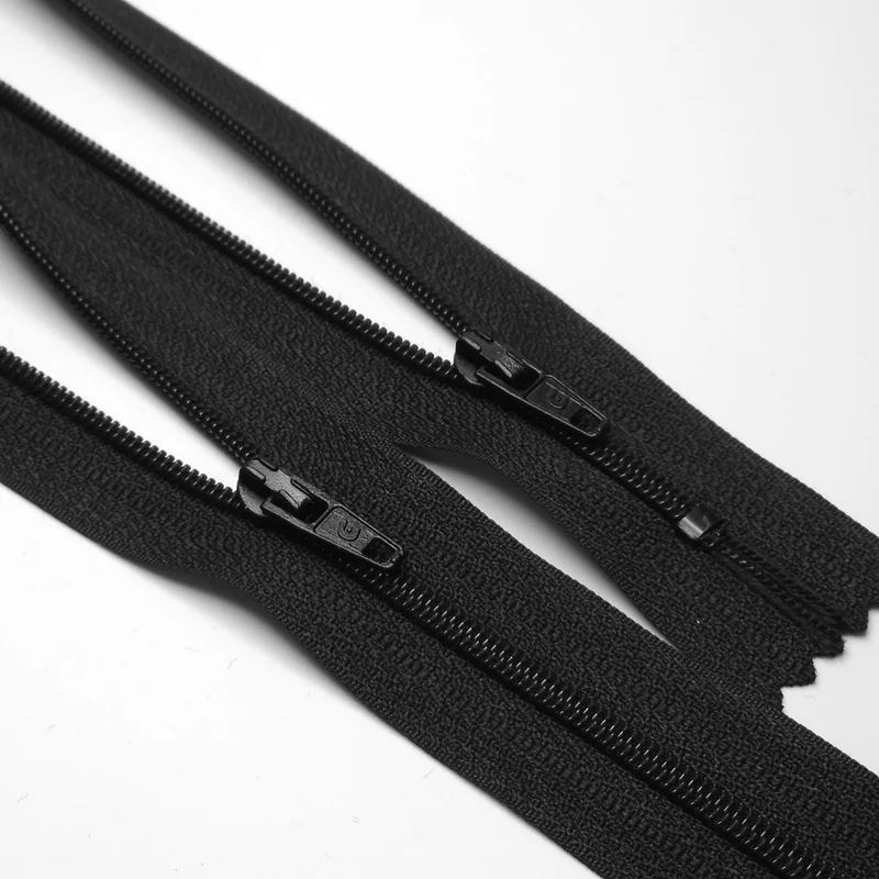 Fermeture Éclair à Bout Fermé | Spirale | Noir | #3 | 7'' - 18 cm