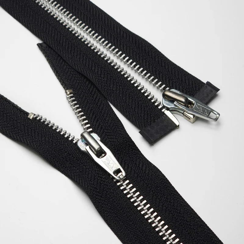 YKK | Fermeture Éclair Séparable | Métal | Noir | #5 | 15 3/4'' - 40 cm