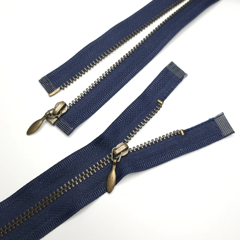 Fermeture éclair séparable | Métal | #3 | 24'' - 61 cm | Marine