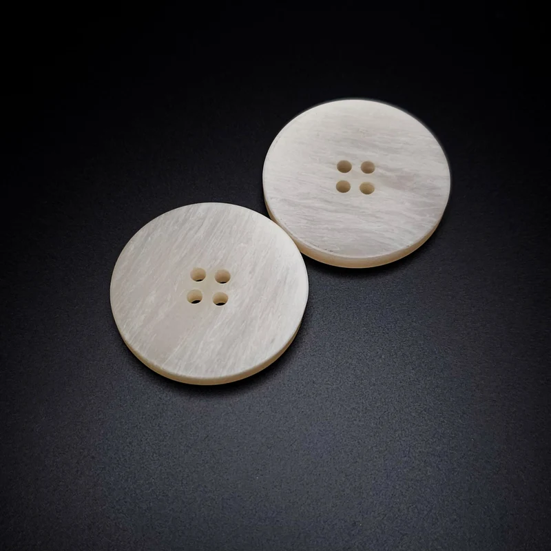 Boutons #417- 38 mm