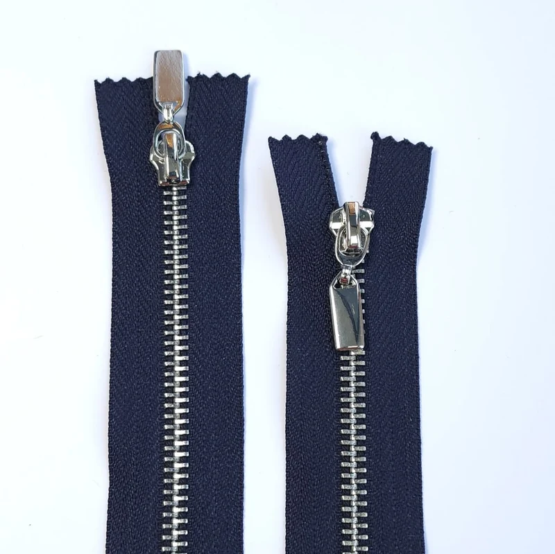 KKF | Fermeture éclair à bout fermé | Métal | #6 | 5.5" - 13,5 cm | Bleu foncé